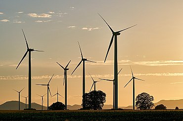Svaz moderní energetiky: Rychlejší rozvoj větrných a solárních elektráren v ČR zlevní elektřinu a podpoří energetickou bezpečnost