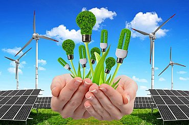 Celosvětová kapacita obnovitelných zdrojů energie loni rekordně vzrostla